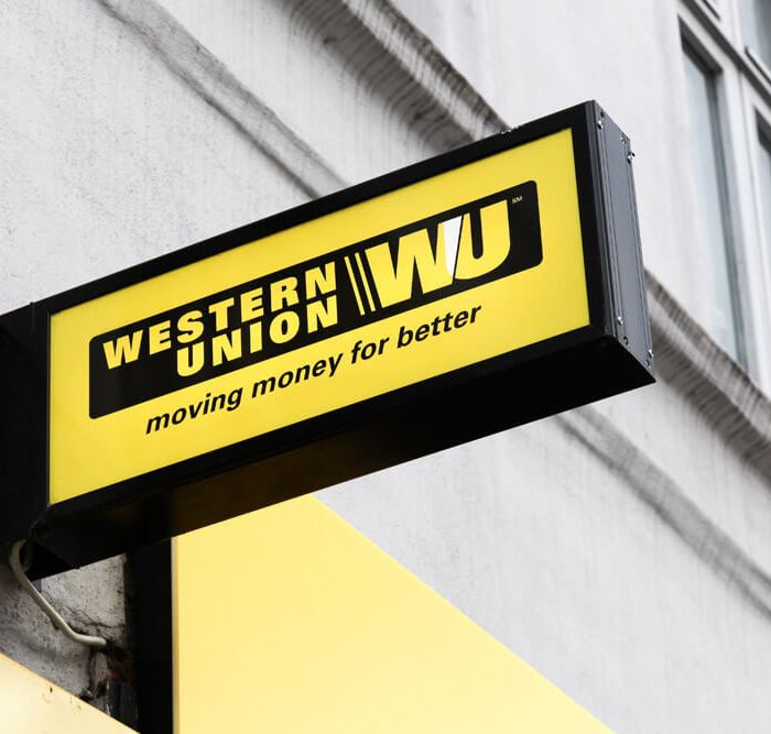 shutterstock_695255353-western-union.jpg